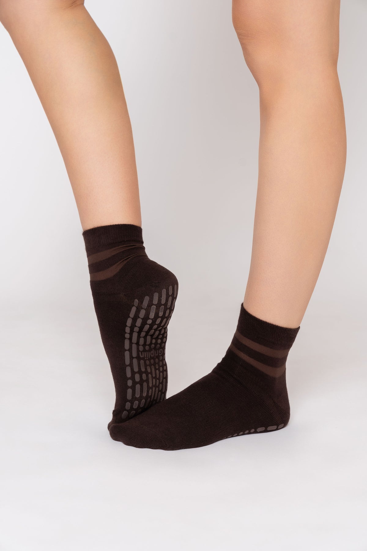 Mesh Cocoa Ankle Grip Socks- MonoGrip Edition
