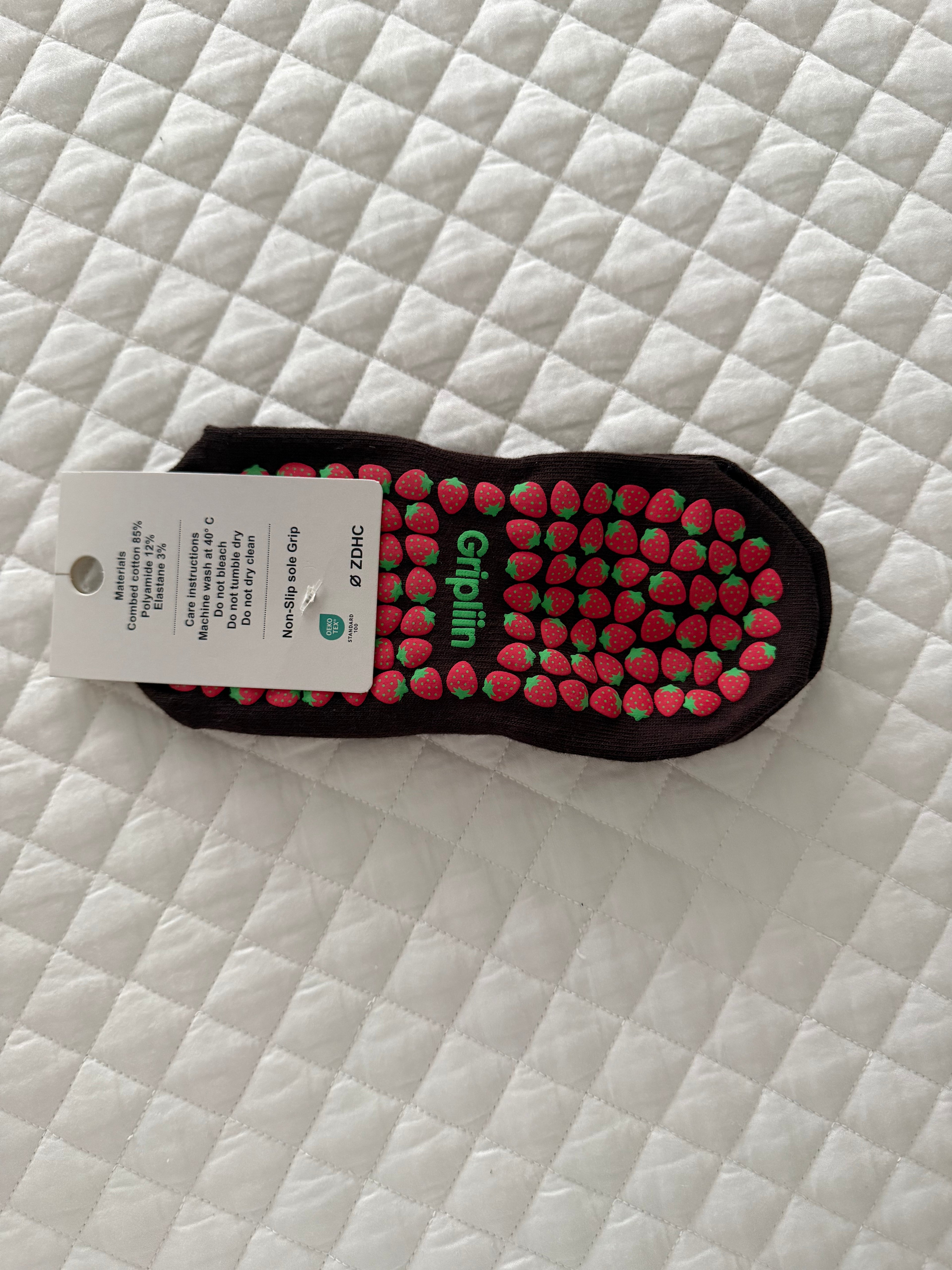 Mesh Cocoa Limited Edition Strawberry Grip