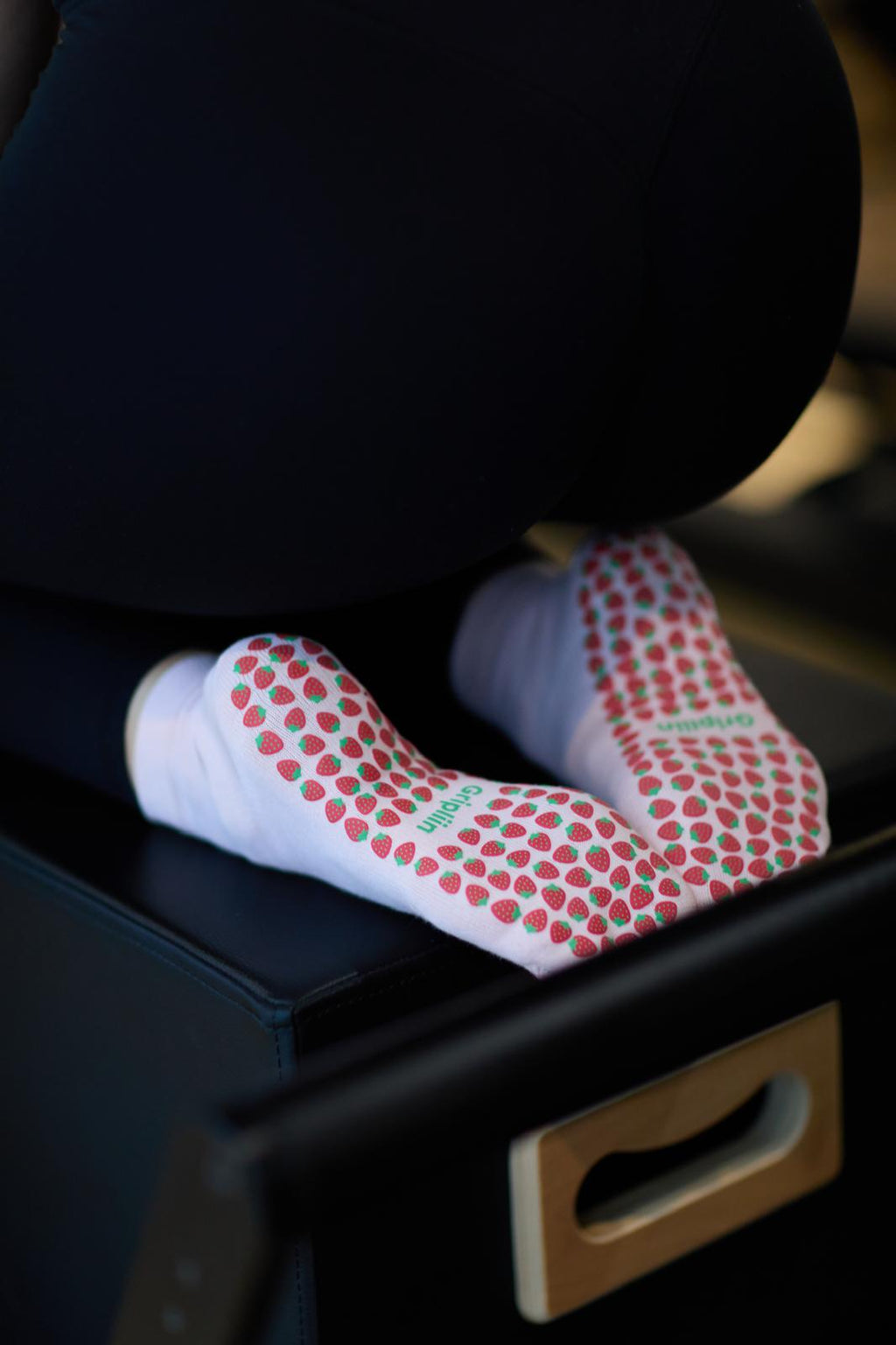 White Mesh Limited Edition Strawberry Grip
